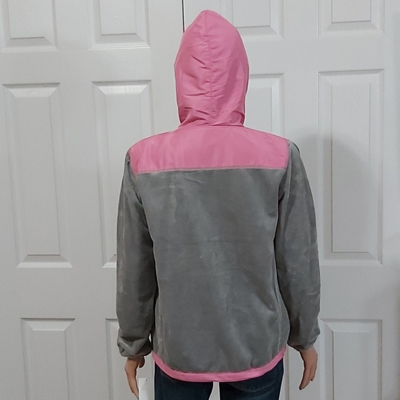 Size Medium Junior Hooded Gray & Pink Jacket - Picture 4 of 7